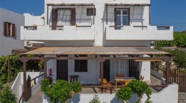 Ferogia Guest House - Magazia Skyros
