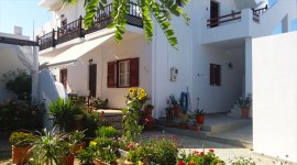 Pagonis Studios - Magazia Skyros